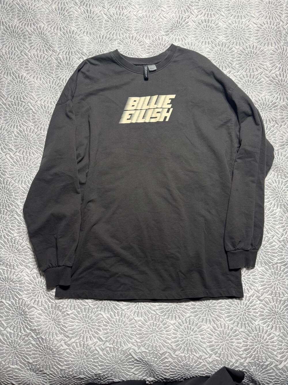 Billie Eilish 2020 Dark Gray Long Sleeve Graphic Shirt Size S